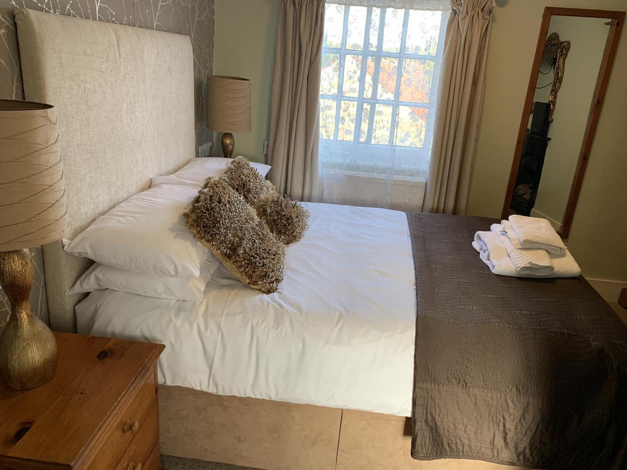 The White Hart Country Inn Fulbourn Bagian luar foto